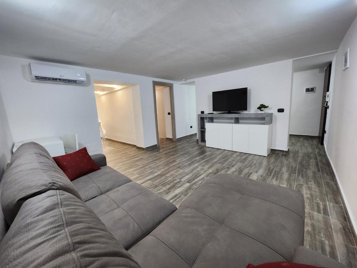 Don Vito'S Home, Dsg2 Short Lets, 250 Mt Metro Palermo Zewnętrze zdjęcie